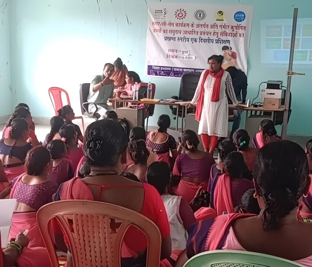 कुचाई में अति गंभीर कुपोषित बच्चों के समुदाय आधारित प्रबंधन हेतु सेविकाओं को तीन दिवसीय प्रशिक्षण, कुपोषण मुक्त समाज के लिए सामुदायिक सहभागिता जरूरी-सोना सिंह