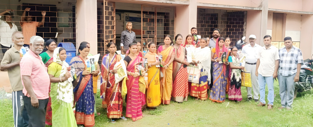 कुचाई में एनएफएसएम के तहत 50 किसानों में बंटा हाईब्रिड धान बीज, धान की खेती से किसानों को बेहतर उपज मिलेगी और उनकी आर्थिक स्थिति मजबूत होगी-झिग्गी हेम्ब्रम,