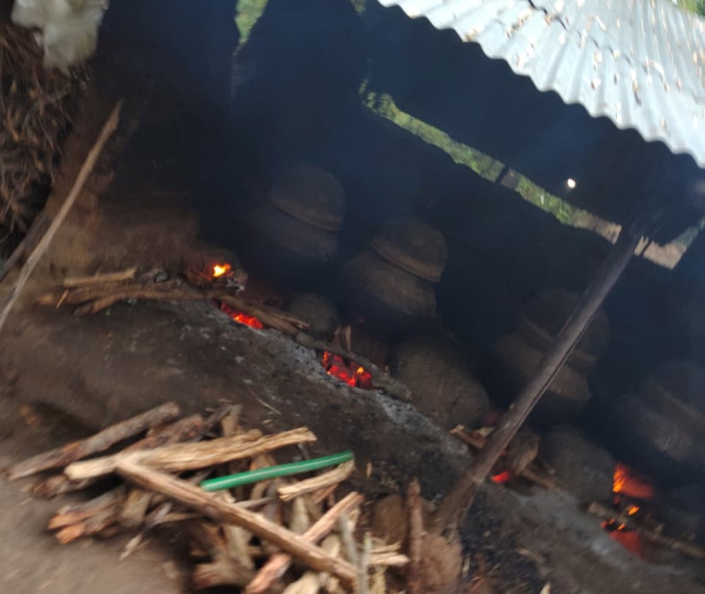 राजनगर थाना क्षेत्र में अवैध शराब के विरुद्ध उत्पाद विभाग की छापेमारी, अवैध चुलाई भट्ठी ध्वस्त, 800 किलोग्राम जावा महुआ एवं 30 लीटर अवैध महुआ शराब बरामद…*