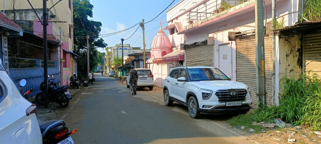 को-ऑपरेटिव बैंक के 35 करोड़ रुपये घोटाला मामले में ठेकेदार संजय डालमिया के आवास पर छापेमारी सरायकेला में कार्रवाई से मचा हड़कंप, बैंक से करीब 35 करोड़ की निकासी का मामला ब्रांच मैनेजर सुनील सतपति समेत चार आरोपियों पर सजा की सुनवाई
