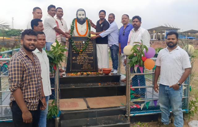 खरसावां में धूमधाम से मनी ओत् गुरु कोल लाको बोदरा की जयंती तुर्तुंग प्रोजेक्ट के छात्र-छात्राओं ने सांस्कृतिक कार्यक्रमों में लिया हिस्सा, जीवन और योगदान पर रखे विचार