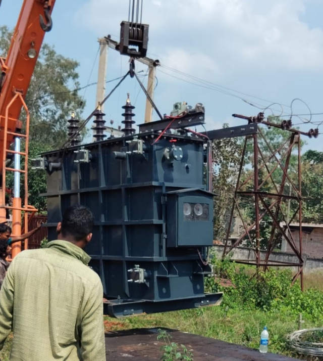 गोइलकेरा पहुंचा 5 एमवीए का ट्रांसफार्मर, ग्रामीण क्षेत्रों में बिजली आपूर्ति होगी सुदृढ़